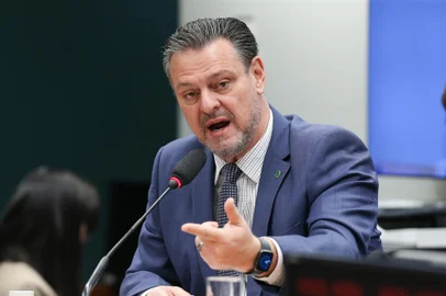 BrasÃ­lia (DF) 17/08/2023 Depoimento do ministro da Agricultura e PecuÃ¡ria, Carlos FÃ¡varo na CPI do MST.  Foto Lula Marques/ AgÃªncia Brasil<!-- NICAID(15604984) -->