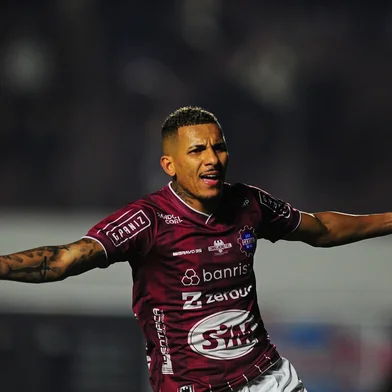 CAXIAS DO SUL, RS, BRASIL, 31/05/2025. Caxias x Londrina, jogo válido pela oitava rodada da primeira fase da série C do campeonato brasileiro e realizado no estádio Centenário. SEGUNDO GOL. (Porthus Junior/Agência RBS)Indexador: BTK                             <!-- NICAID(16050040) -->