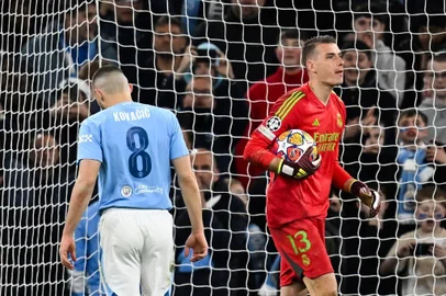 Lunin defendeu dois pênaltis.