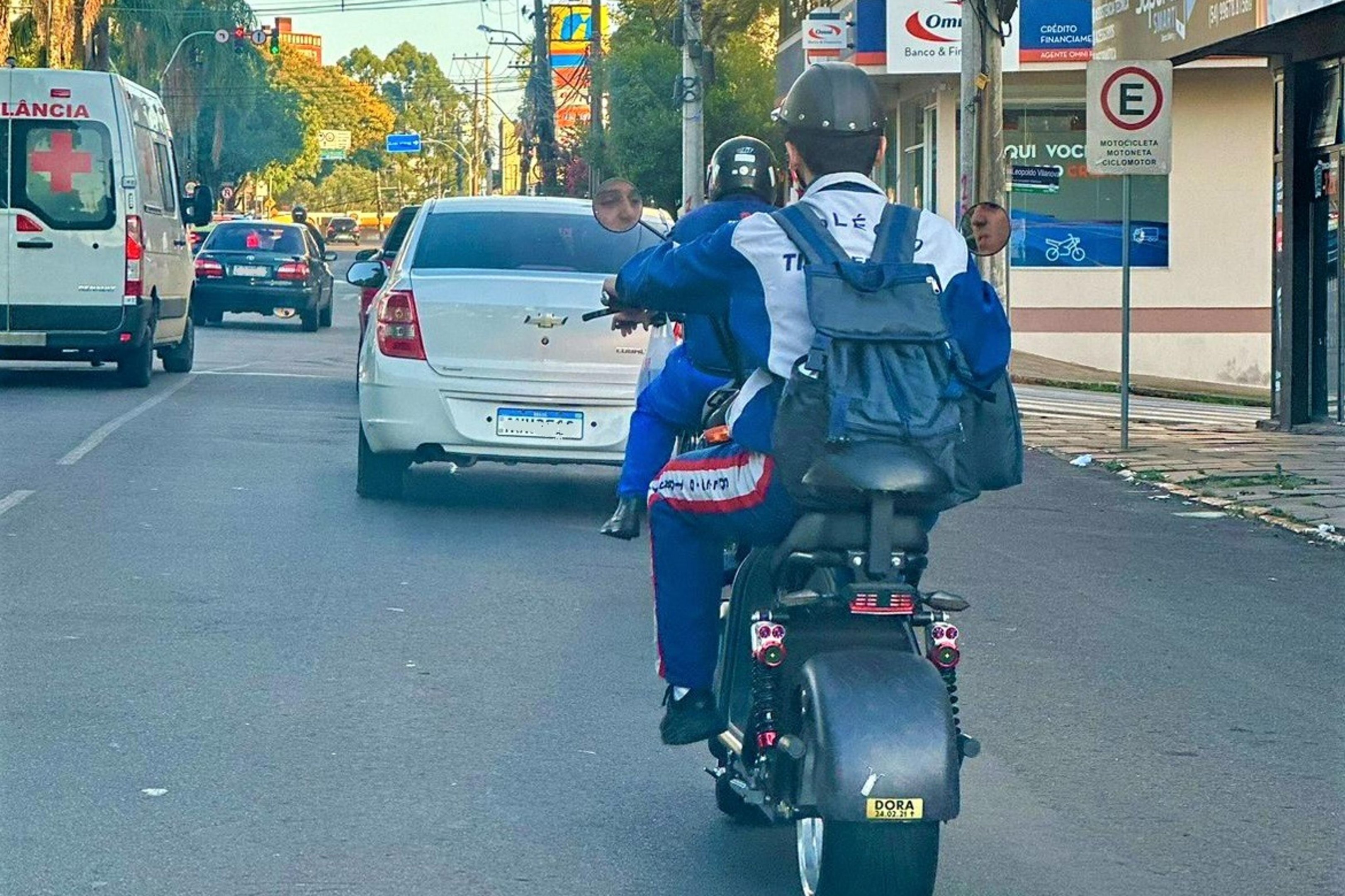 Com nova lei em vigor, motos el&eacute;tricas passam a ser fiscalizadas em Passo Fundo; veja o que muda