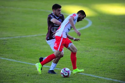 CAXIAS DO SUL, RS, BRASIL, 13/06/2021. Caxias x Rio Branco-PR, jogo válido pela segunda rodada do Grupo 8 da Série D do Campeonato Brasileiro e realizado no estádio Centenário. (Porthus Junior/Agência RBS)<!-- NICAID(14807930) -->