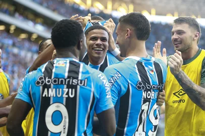 PORTO ALEGRE, RS, BRASIL, 01-03-2026: GreNal 450. Grêmio e Internacional se enfrentam na Arena pela jogo do ida da final do Gauchão de Futebol 2026. Fotos: Jefferson Botega/Agencia RBS<!-- NICAID(16235947) -->