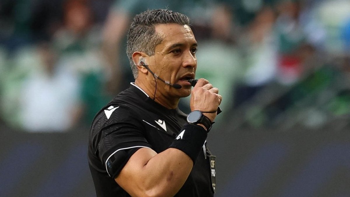 CBF define árbitro para Corinthians x Inter; escolha gera polêmica