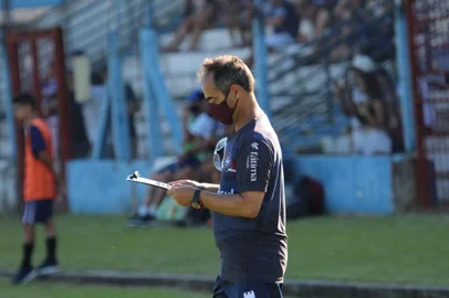 jogo-treino serve de preparação para o Campeonato Gaúcho 2022<!-- NICAID(14988446) -->