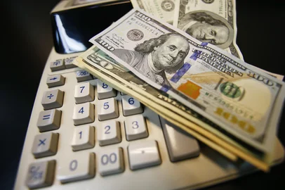 PORTO ALEGRE, RS, BRASIL, 06-06-2018: Fotos para matéria sobre a alta do Dólar na bolsa de valores (FOTO FÉLIX ZUCCO/AGÊNCIA RBS, Editoria de Notícias).<!-- NICAID(13585347) -->