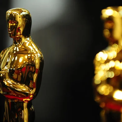 Oscar statuettes are on display during the opening of an exhibition of Oscar statuettes at Grand Central Station in New York, February 23, 2011. The free exhibition features the actual Oscar statuettes that will be presented to this years Best Actor and Best Actress at the 83rd Academy Awards, Billy Wilders Best Picture Oscar for The Apartment (1960) and a series of Oscar statuettes in various stages of completion. The 83rd Annual Academy Awards are scheduled to take place in Los Angeles on February 27, 2011. AFP PHOTO/Emmanuel Dunand<!-- NICAID(6805006) -->