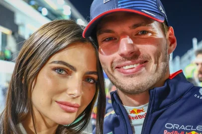 Kelly Piquet e Max Verstappen<!-- NICAID(15929841) -->