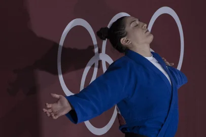 29.07.2021 - A judoca gaúcha Mayra Aguiar antes de luta na categoria meio-pesados (78kg) do judô nos Jogos Olímpicos de Tóquio 2020, na Nippon Budokan.<!-- NICAID(14848933) -->