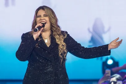 Marília Mendonça<!-- NICAID(12971917) -->