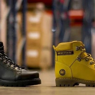 West Coast é comprada pela World Shoes<!-- NICAID(15412797) -->