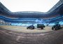 Grêmio inicia troca do gramado da Arena; veja as fotos