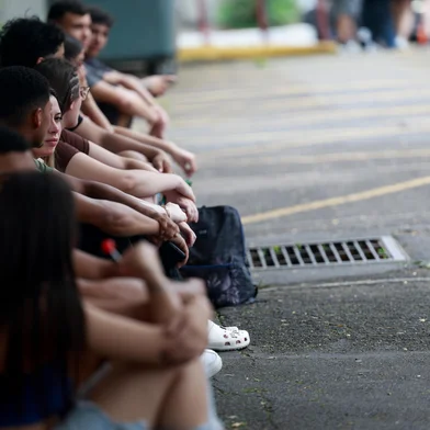 PORTO ALEGRE, RS, BRASIL - 16-11-2025: Segundo dia de Enem, com provas de matemática, biologia, física e química. (Foto: André Ávila/ Agência RBS)Indexador: Andre Avila<!-- NICAID(16168289) -->
