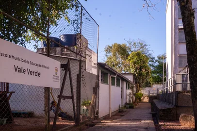 PORTO ALEGRE, RS, BRASIL, 23-09-2025: Escola Municipal de Educação Infantil Vale Verde, na zona norte de Porto Alegre, foi construída dentro de um condomínio privado. Creche vai mudar de lugar. Foto: Henry Rodrigues/SMED/DivulgaçãoIndexador: unknown<!-- NICAID(16131226) -->