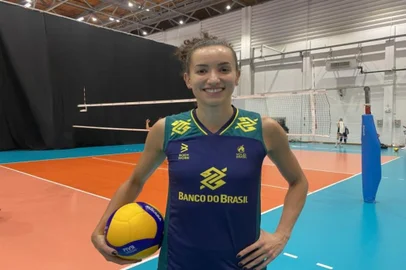 Gabi, vôlei
