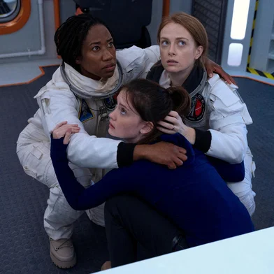 Episode 7. Sophia Walker, Alex Paxton-Beesley and Maya McNair in "Circuit Breakers," premiering November 11, 2022 on Apple TV+.<!-- NICAID(15260471) -->