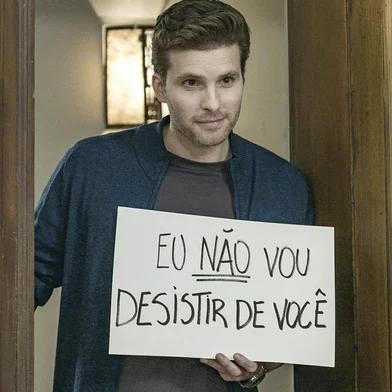 salve-se quem puder, Alan (Thiago Fragoso)<!-- NICAID(14806675) -->