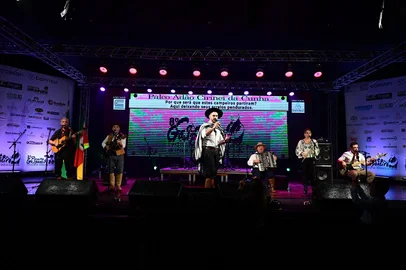 Canto Galponeiro em Passo Fundo<!-- NICAID(16148927) -->