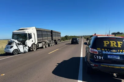 Divulgação / PRF acidente fatal na br-293, em bagé<!-- NICAID(16282589) -->