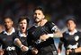 Botafogo usa bem a bola parada, vence o Red Bull Bragantino e respira no Brasileirão