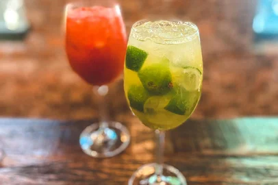 churrascaria , restaurante , clássico , filé , porto alegre , caipirinha , destemperados, jorge aita<!-- NICAID(15046917) -->
