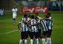 Grêmio vence Novo Hamburgo, retoma liderança e confirma classificação no Gauchão