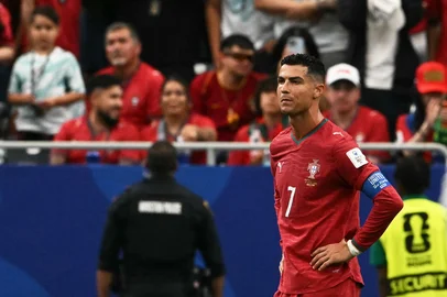 Portugal's forward #07 Cristiano Ronaldo reacts after a draw in the  2026 World Cup Group K football match between Portugal and the Democratic Republic of Congo at the Houston Stadium in Houston on June 17, 2026.  (Photo by RONALDO SCHEMIDT / AFP)Editoria: SPOLocal: HoustonIndexador: RONALDO SCHEMIDTSecao: world championshipFonte: AFPFotógrafo: STF<!-- NICAID(16308667) -->