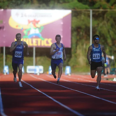 CAXIAS DO SUL, RS, BRASIL. Disputas das provas de atletismo da 24° edição das Surdolimpíadas, no SESI, em Caxias do Sul. (Bruno Todeschini/Agência RBS)<!-- NICAID(15090027) -->