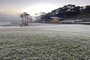 Fotos do amanhecer gelado em São José dos Ausentes enviadas pelo leitor Anápio Pereira.<!-- NICAID(15168667) -->