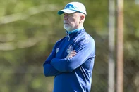 RS - FUTEBOL/ TREINO GREMIO 2025 - ESPORTES - Jogadores do Gremio realizam treino tÃ©cnico durante a manha desta quinta-feira, no CT Luiz Carvalho, na preparaÃ§Ã£o para a partida valida pelo Campeonato Brasileiro 2025. Na foto, Mano Menezes FOTO: LUCAS UEBEL/GREMIO FBPA<!-- NICAID(16116447) -->