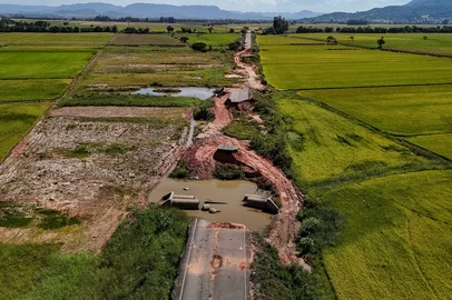 ESPECIAL 1(UM) ANO DA ENCHENTE: Cidade de Agudo, na região central do Estado, ainda sofre consequências da enchente de maio de 2024. Desvios em rodovias está entre os principais problemas.Local: Agudo<!-- NICAID(16005426) -->