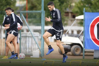 Juventude fez uma consulta por Nicolás Blandi, centroavante do Colo-Colo, do Chile.<!-- NICAID(14780133) -->