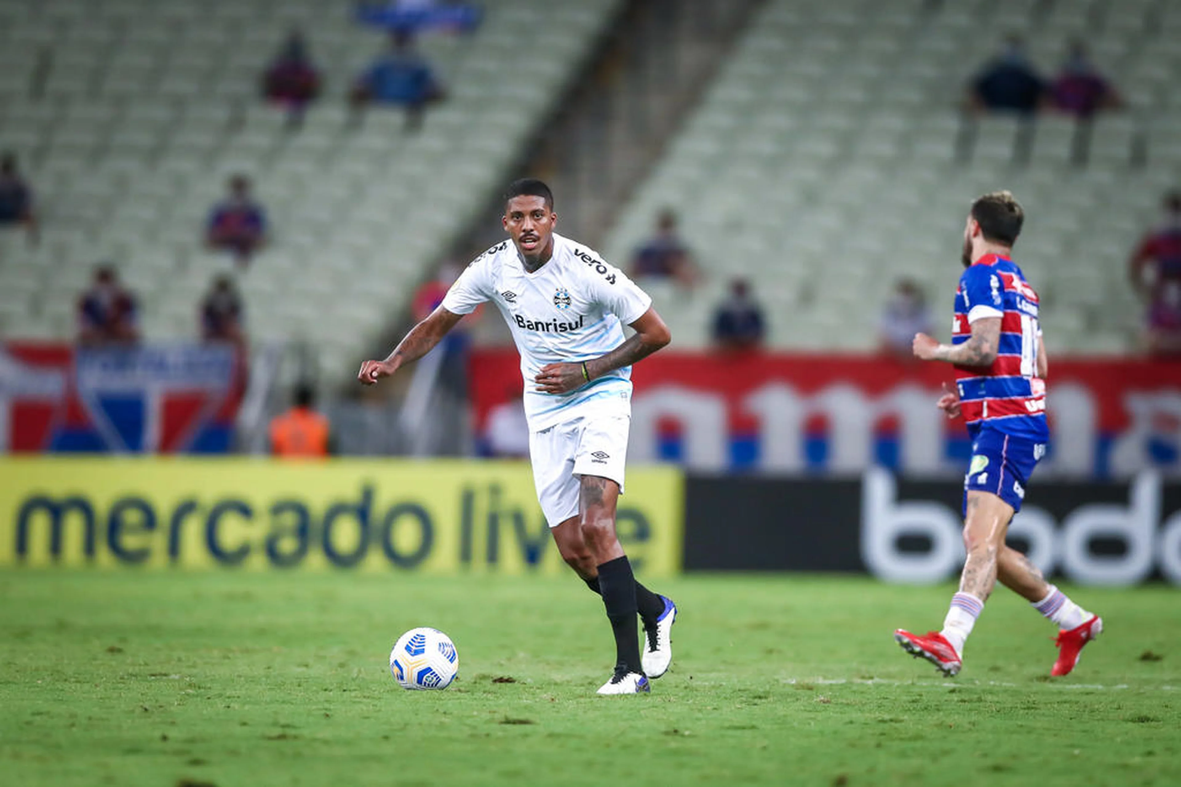 LUCAS UEBEL/GREMIO / DIVULGAÇÃO