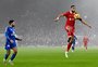 Liverpool vence Leicester de virada e amplia vantagem na liderança do Campeonato Inglês