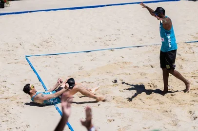 Arthur Lanci, Evandro, vôlei de praia
