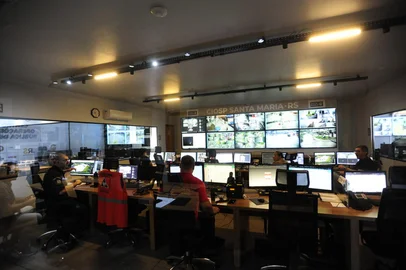 Fotos do Centro Integrado de Operações de Segurança Pública (Ciosp) de Santa Maria, que é administrado pela prefeitura daquela cidade. Foto: Marcelo Oliveira/Prefeitura de Santa Maria/Divulgação<!-- NICAID(15993756) -->