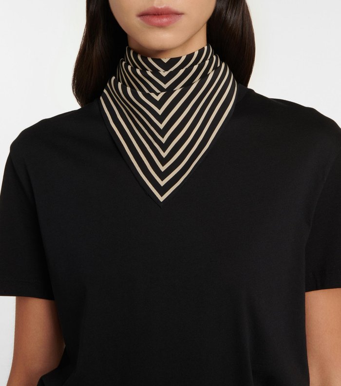 MyTheresa e Toteme / Divulgação