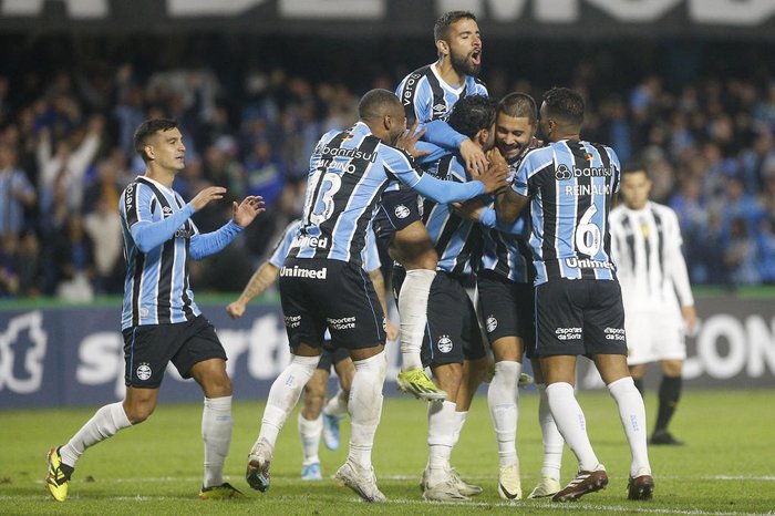 Albari Rosa / AFP