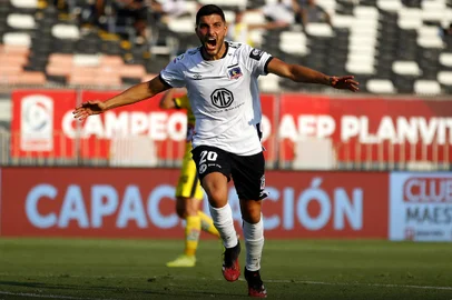 Juventude fez uma consulta por Nicolás Blandi, centroavante do Colo-Colo, do Chile.<!-- NICAID(14780132) -->