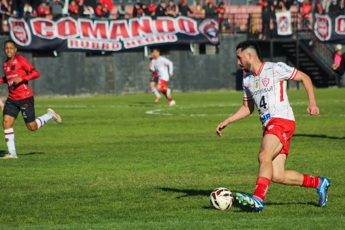 Lucas Dornelles / Esporte Clube São Luiz Lucas Dornelles / Esporte Clube São Luiz