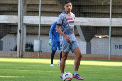 Caxias treina para enfrentar o Aimoré pela terceira rodada do Campeonato Gaúcho 2022<!-- NICAID(15005628) -->