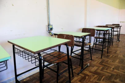 CAXIAS DO SUL, RS, BRASIL, 16/02/2023. A reportagem visitou o Instituto de Educação Cristóvão de Mendoza para conferir a estrutura da escola da rede estadual para o início do período letivo de 2023. (Bruno Todeschini/Agência RBS)Indexador: BTK<!-- NICAID(15351427) -->