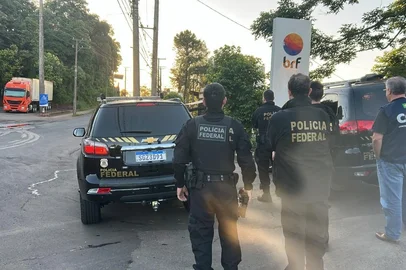 Polícia Federal / Divulgação Operação da PF e da CGU abrange nove municípios e suspeitas são de superfaturamento e direcionamento de contratos