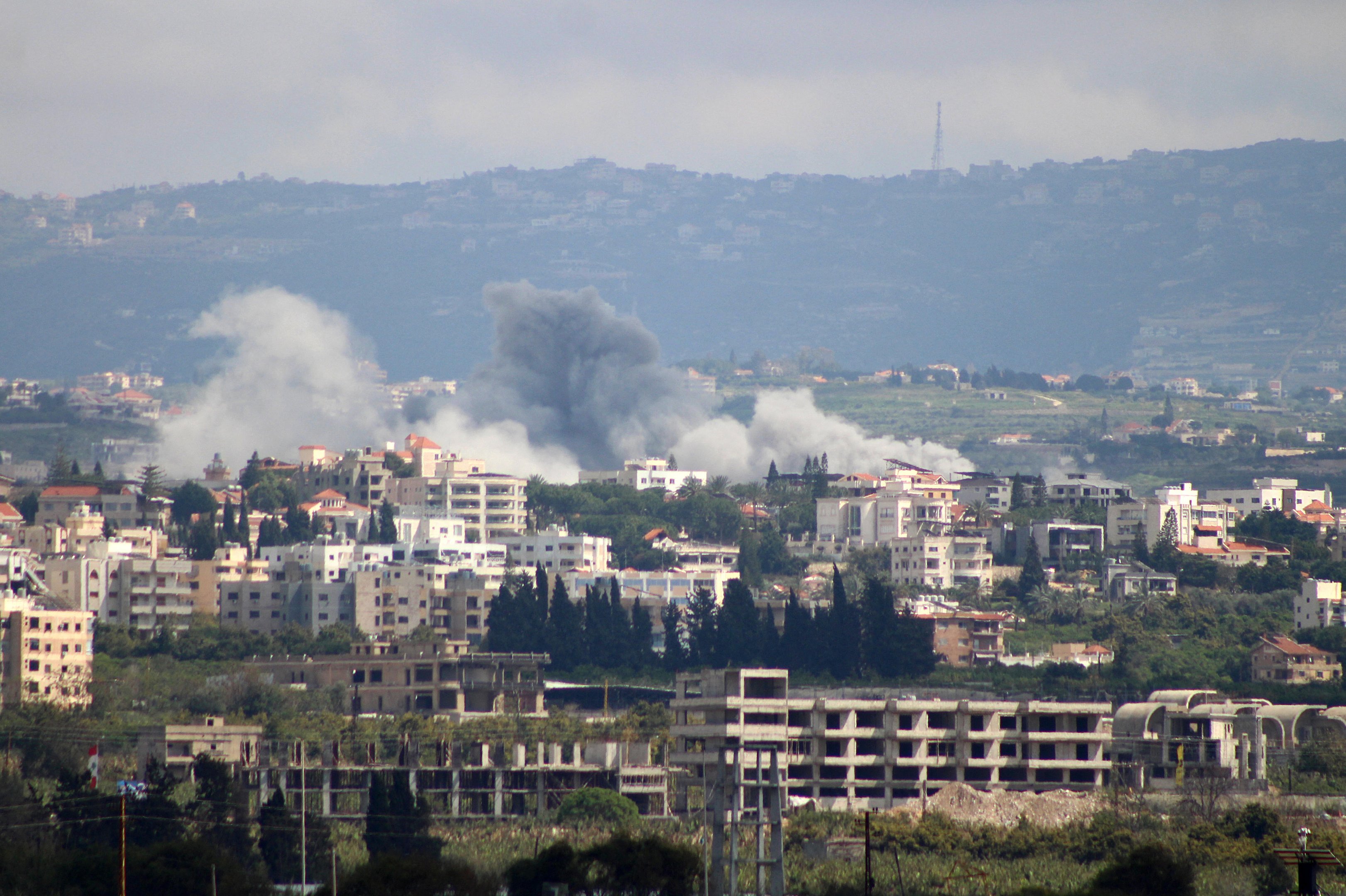 Ir&atilde; diz ter fechado novamente o Estreito de Ormuz por "viola&ccedil;&atilde;o de Israel ao cessar-fogo"