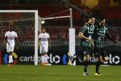 São Paulo e JuventudeO jogador Roberson do Juventude comemora gol durante partida entre São Paulo x Juventude, válida pela Copa do Brasil 2016, no estádio do Morumbi em São Paulo, SP, nesta quarta-feira (24). Marcos Bezerra/Futura PressEditoria: ESPLocal: SÃO PAULOIndexador: MARCOS BEZERRA/FUTURA PRESS<!-- NICAID(12400211) -->