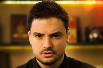 O influenciador digital Felipe Neto movimentou as redes sociais nesta quinta-feira (3) ao publicar um vídeo no Instagram sugerindo uma possível candidatura à Presidência da República em 2026.<!-- NICAID(16009770) -->
