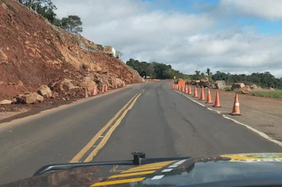 BR-153 tem novo bloqueio entre Erechim e Concórdia; veja as rotas alternativas<!-- NICAID(15788026) -->