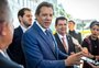 Haddad antecipou anúncio de cortes depois que dólar voltou a subir