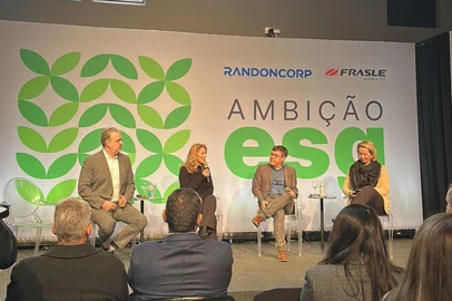 PORTO ALEGRE, RS, BRASIL - 11-06-2025: Lideranças empresariais participaram, na manhã desta quarta-feira (11), de um evento sobre iniciativas voltadas para a transformação sustentável para as pessoas e os negócios. O Ambição ESG, promovido pela Randoncorp e pela Frasle Mobility, foi realizado no Instituto Caldeira, no 4º Distrito, em Porto Alegre. (Foto: Leonardo Persigo/Arquivo pessoal)<!-- NICAID(16057225) -->