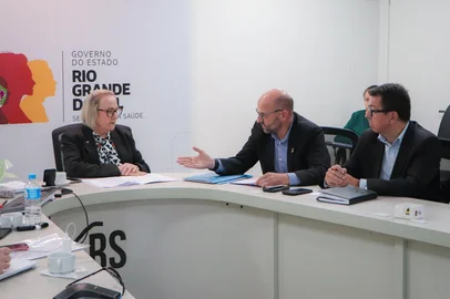 PORTO ALEGRE, RS, BRASIL - 30/04/2025 - Reunião governo do RS e Prefeitura da Capital sobre serviços de saúde<!-- NICAID(16027968) -->