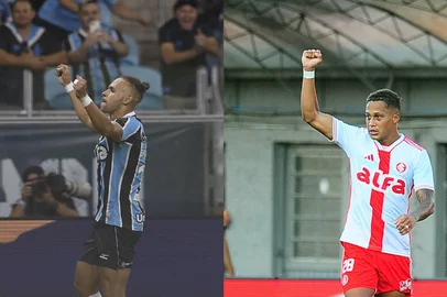 Grêmio vence o Juventude e larga em vantagem na semifinal do Gauchão. Inter vence o Caxias com dois gols de Vitinho e larga em vantagem na semifinal do Gauchão.<!-- NICAID(15982166) -->